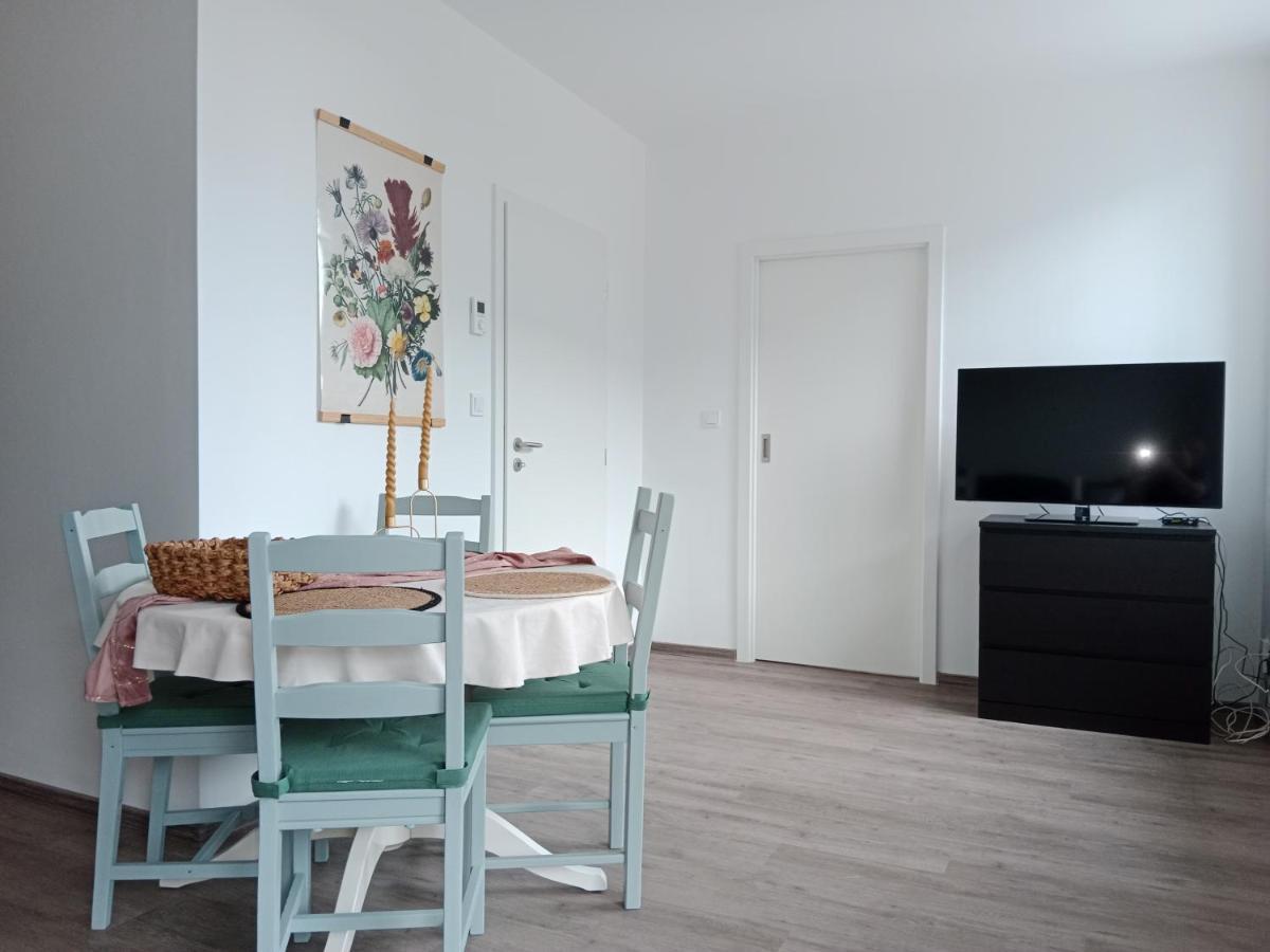 J&Z Apartman Olomouc Ngoại thất bức ảnh